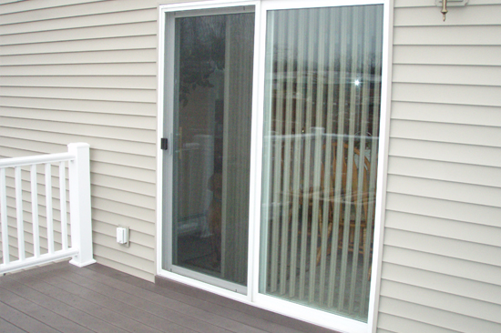 Winter Garden-screen-door-repair